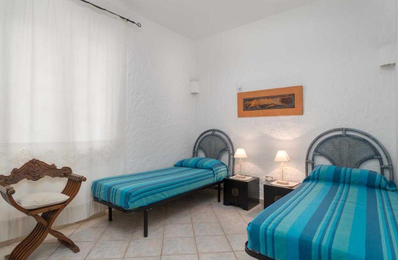 Sardinia Family Villas - Cannigione Beach Apartments Экстерьер фото