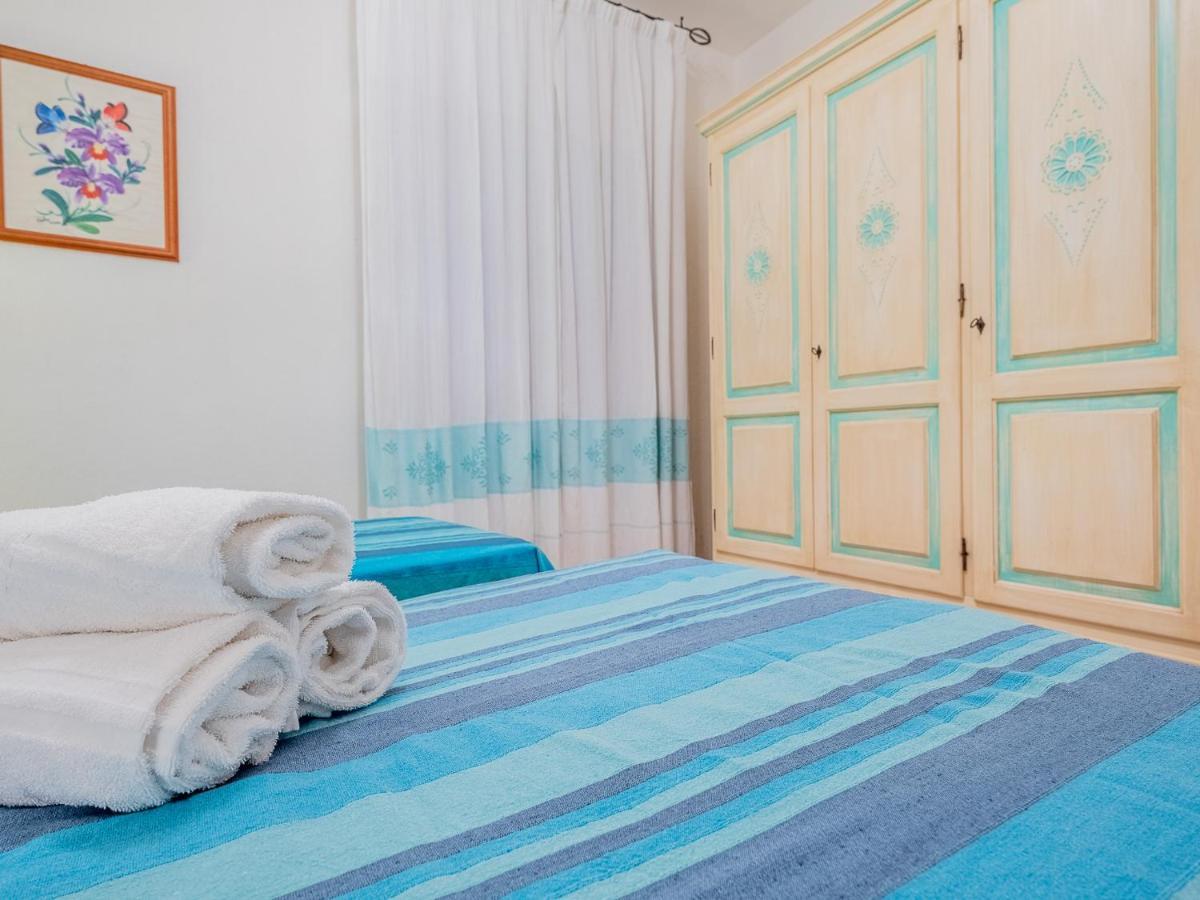 Sardinia Family Villas - Cannigione Beach Apartments Экстерьер фото
